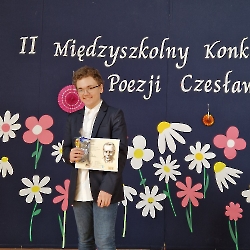 Międzyszkolny Konkurs Recytatorski inspirowany twórczością Czesława Miłosza.
