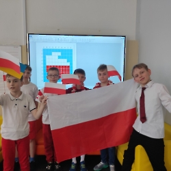Święto flagi i 3 Maja w Sp10